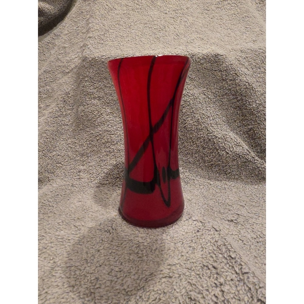 Venetion Crimson Weighted Art Glass Vase‎ Black Ribbon Like Design